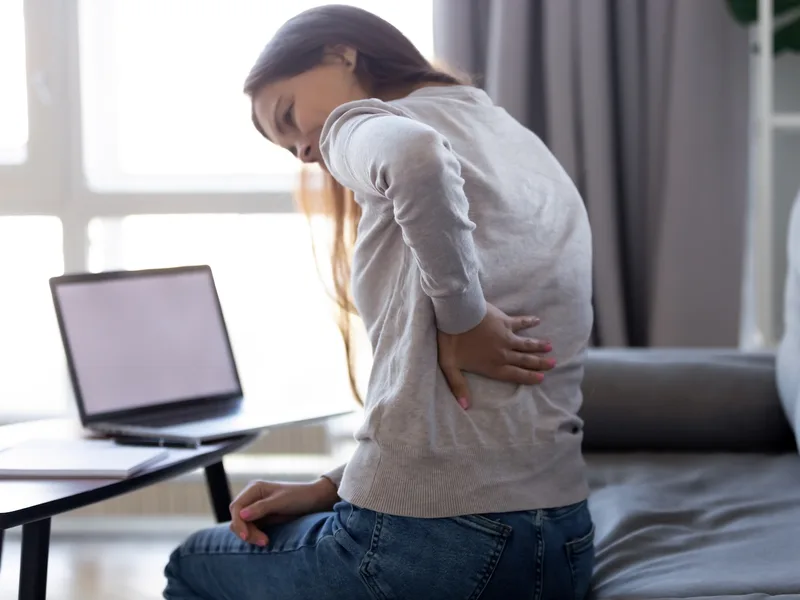 How Strong Roots Chiropractic treats back pain in Eureka