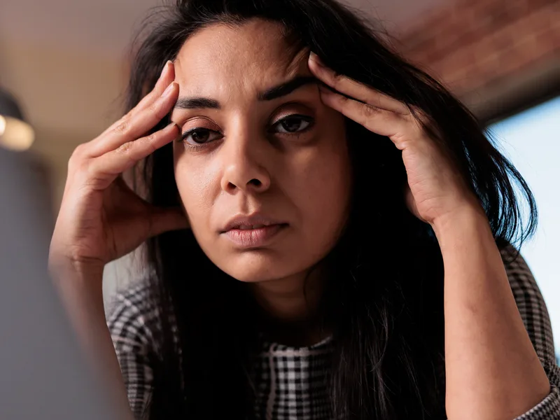 Chiropractic care for headaches & migraines at Strong Roots Chiropractic in Eureka