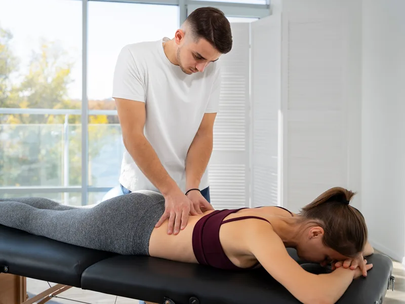 Chiropractic care for hip pain at Strong Roots Chiropractic in Eureka