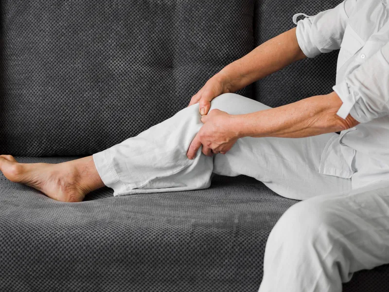 Chiropractic care for leg pain at Strong Roots Chiropractic in Eureka