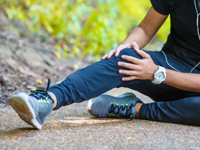 How Strong Roots Chiropractic treats sprains & strains in Eureka
